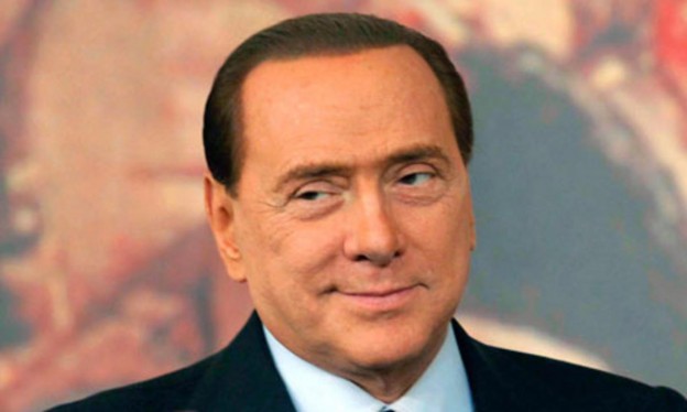 Referendum. Berlusconi “Matteo Renzi non ha legittimazione”.