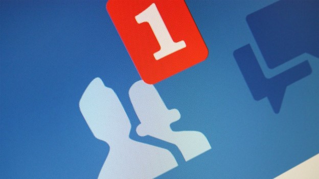 Facebook. Aumentano i ricavi da pubblicità su smartphone e tablet