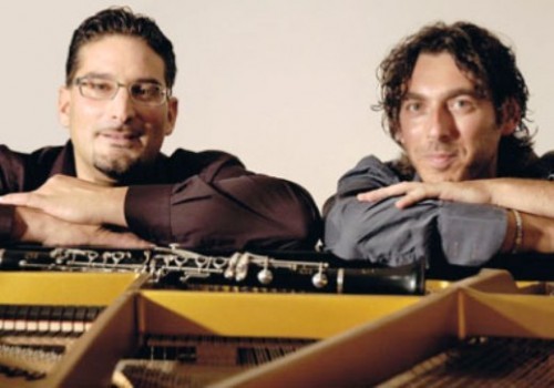 Tarquinia, il duo Brunori-Elisei in concerto per Intervalli Natalizi