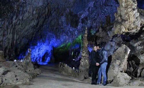 San Valentino: alle Grotte di Pertosa-Auletta si entra con un bacio