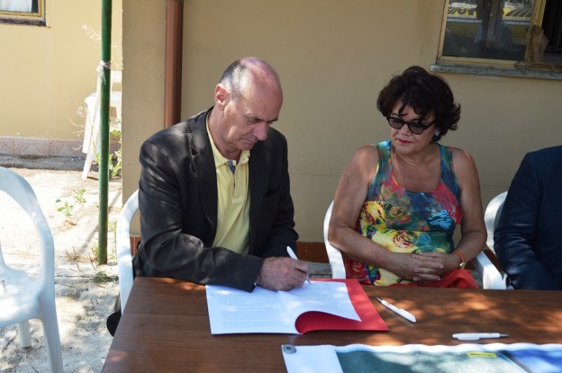 Il sindaco Mazzola firma la convenzione