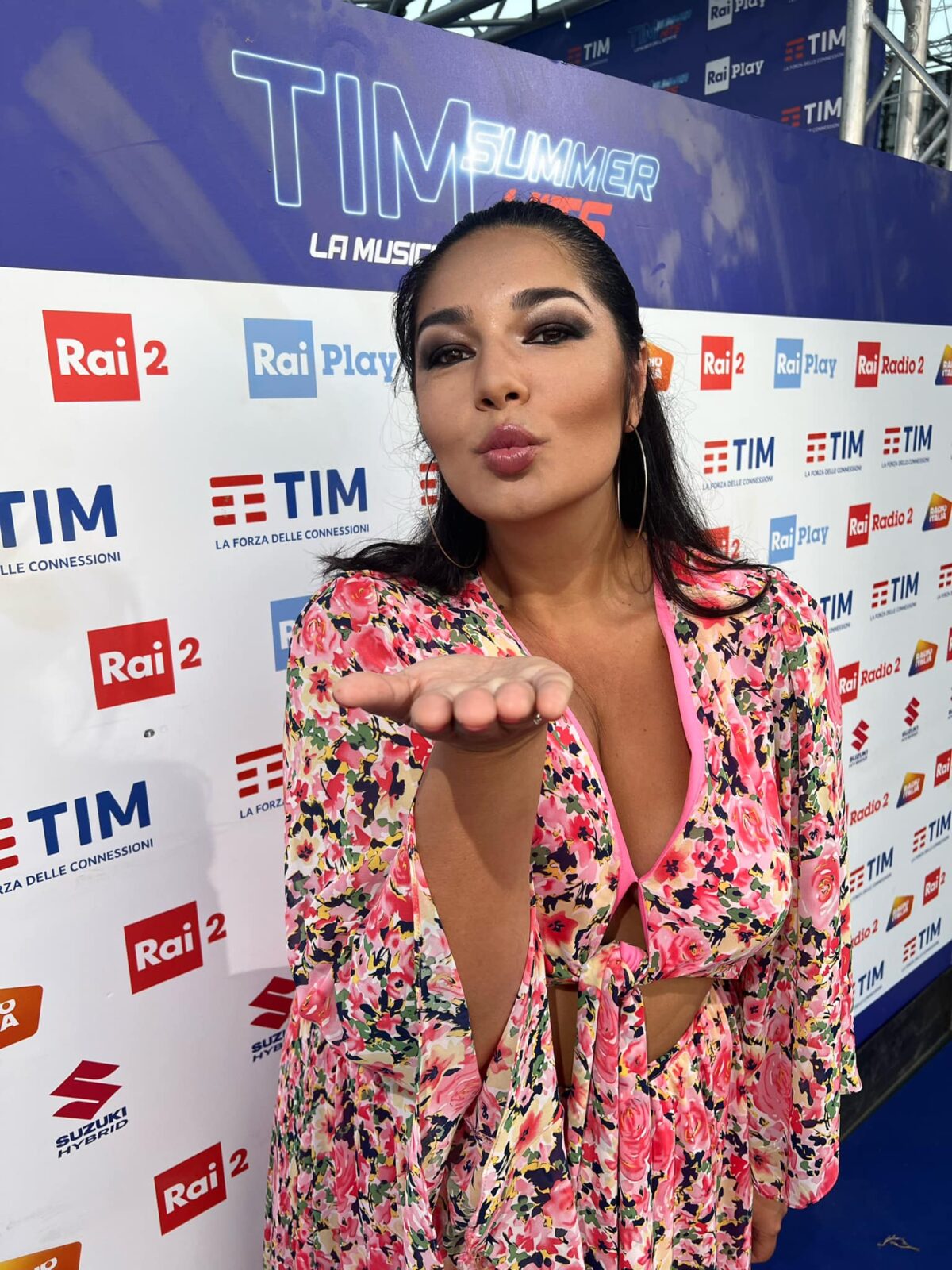 TIM Summer Hits – Elisa D’Ospina sul palco di Rimini: “Esperienza esaltante”