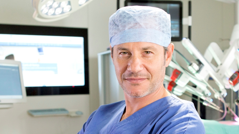 prof. Pierluigi Bove, direttore dell’U.O.C. di Urologia dell’Ospedale San Carlo di Nancy