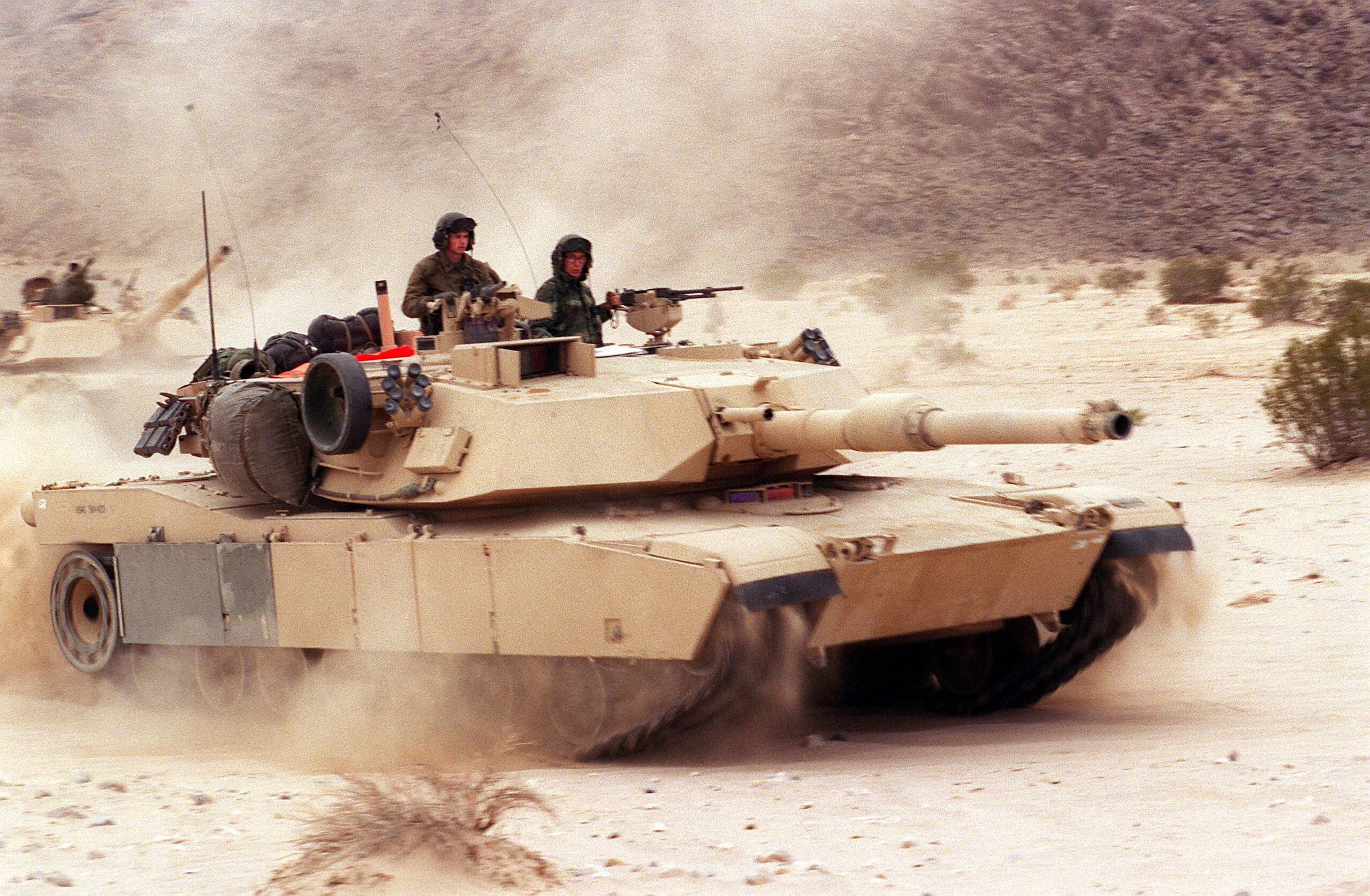 Carri armati Abrams (fonte Wikipedia)
